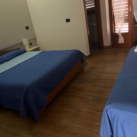 Hotel Leone Di Nemea - Νεμέος Λέων Reggio Calabria Esterno foto