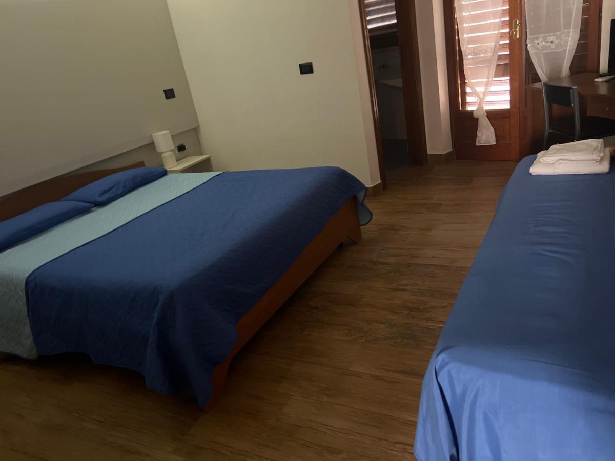 Hotel Leone Di Nemea - Νεμέος Λέων Reggio Calabria Esterno foto